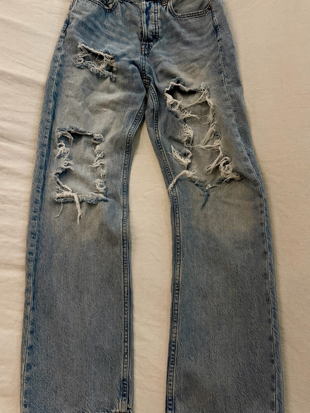 Aéropostale 90's Baggy Distressed Jeans!